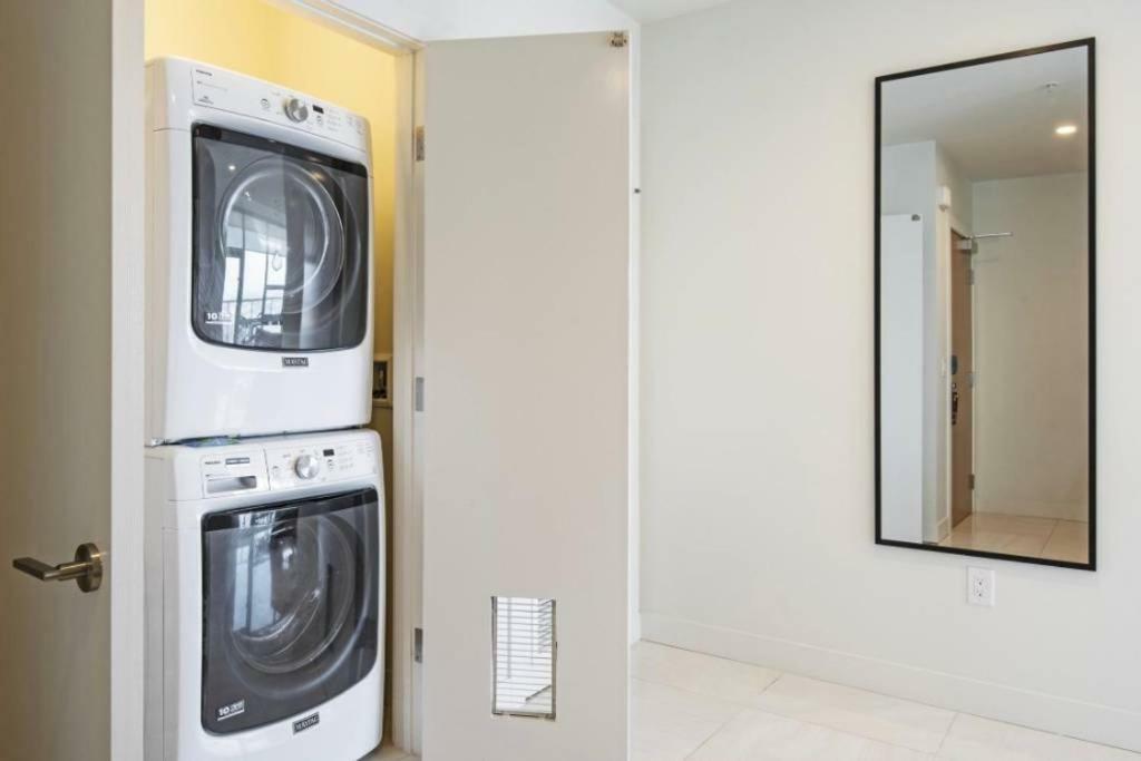 Luxurious Highrise 2B 2B Apartment Heart Of Downtown La Los Angeles Exterior foto